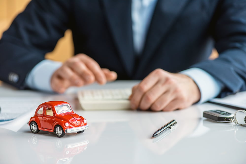 Qual o melhor site para cotar seguro de automóveis? 4 contratar proteção veicular