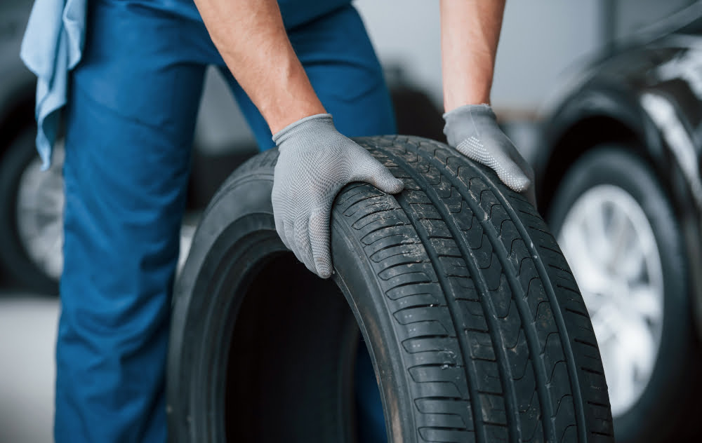Qual o melhor pneu para se comprar? 1 melhor pneu para comprar carro