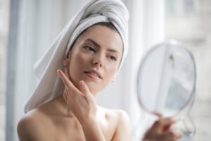 Quais os benefícios do Skincare para a pele? 3 rotina de skincare